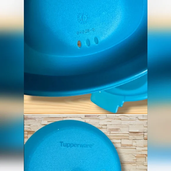 Tupper Ware Blue Kitchen Storage Container - Picture 5 of 6
